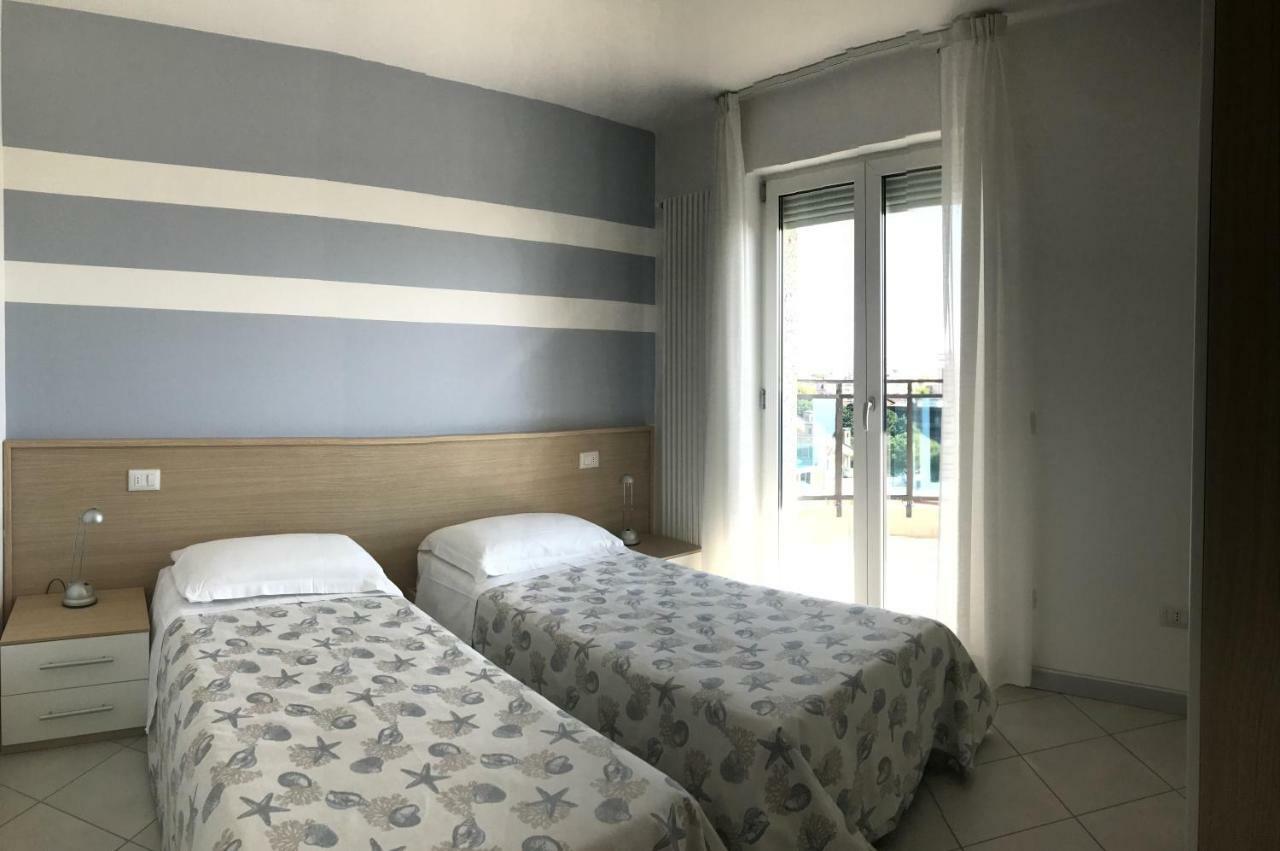 Skyresidence Lignano Sabbiadoro Eksteriør billede