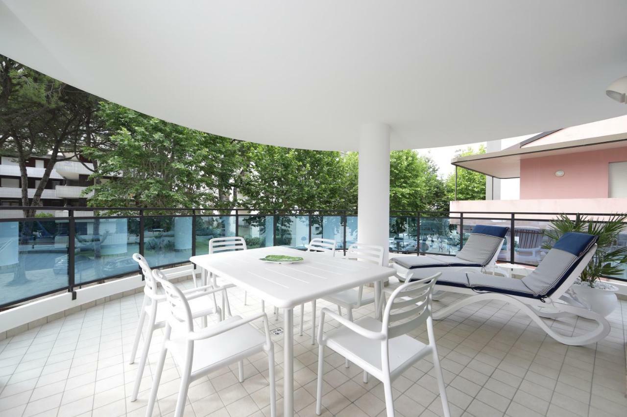 Skyresidence Lignano Sabbiadoro Eksteriør billede